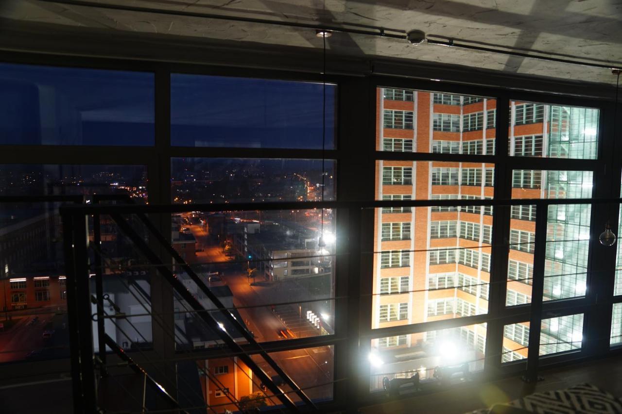 Apartament View Skyscraper Bata - Loft Xl Zlín Zewnętrze zdjęcie